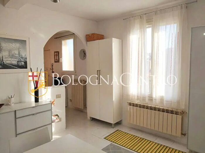 Appartamento bilocale in affitto in Via Mirasole, Bologna