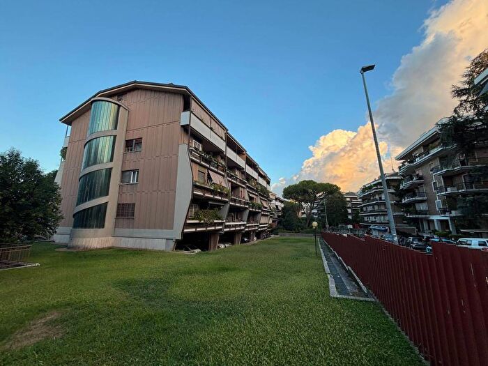 Appartamento bilocale in affitto in Via Roccaporena, Fleming, Roma