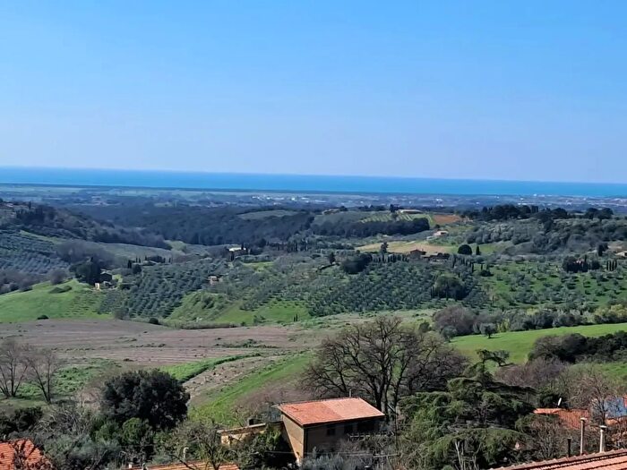 Appartamento con 5 locali in vendita in Casale Marittimo