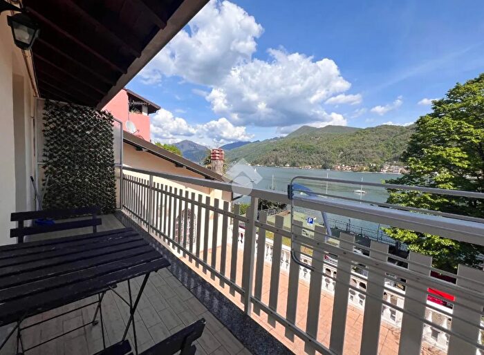 Appartamento bilocale in vendita in Via Cantine, Porto Ceresio