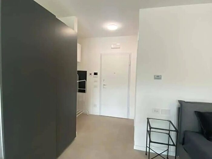 Appartamento monolocale in affitto in Via Vitaliano Brancati, Roma