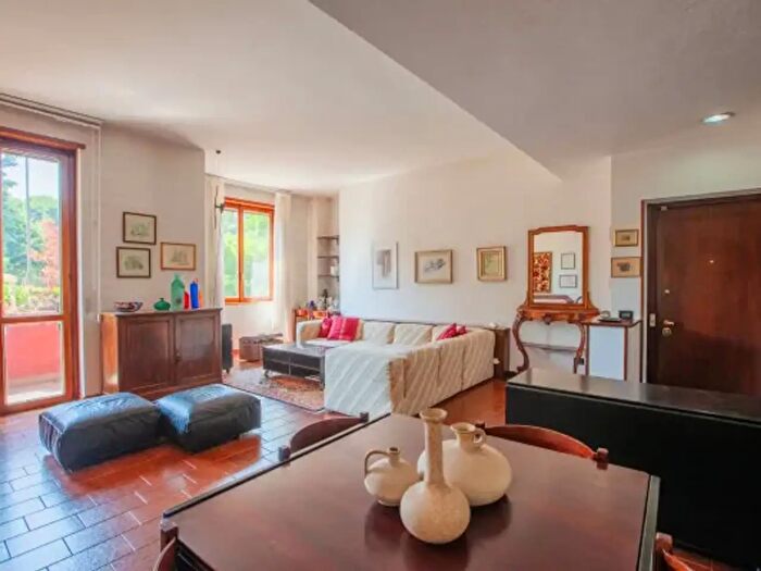 Appartamento quadrilocale in vendita in Via Enrico Gonzales, Milano