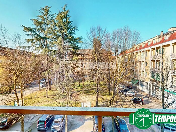 Appartamento trilocale in vendita in Valenza