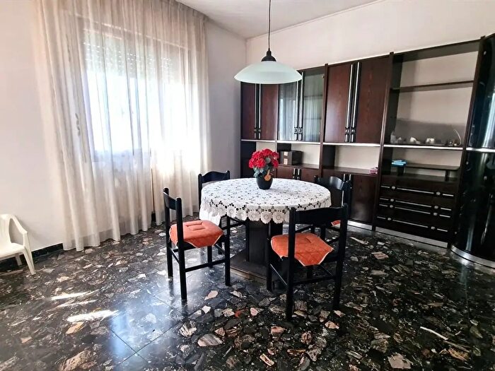 Appartamento quadrilocale in vendita in Viale Iono, Chioggia