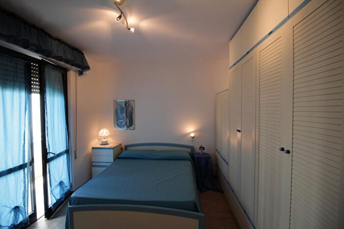 Appartamento con 5 locali in vendita in Viareggio