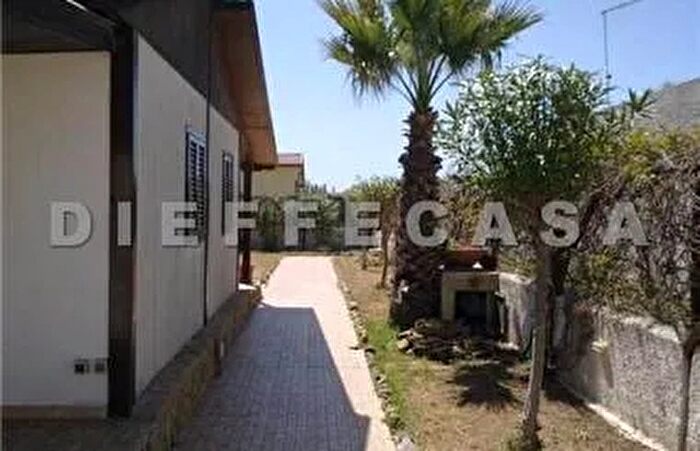 Casa trilocale in affitto in Contrada Berbaro Marsala Tp, Marsala