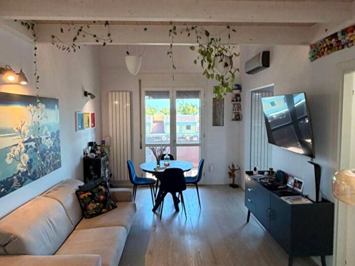 Casa quadrilocale in vendita in Via Guelfa, Massarenti, Bologna