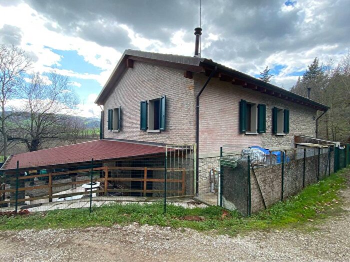 Casa quadrilocale in affitto in Via Viara, Castel San Pietro Terme