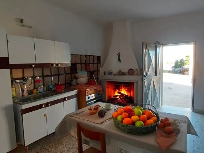 Casa trilocale in vendita in Contrada Palmarini, Brindisi