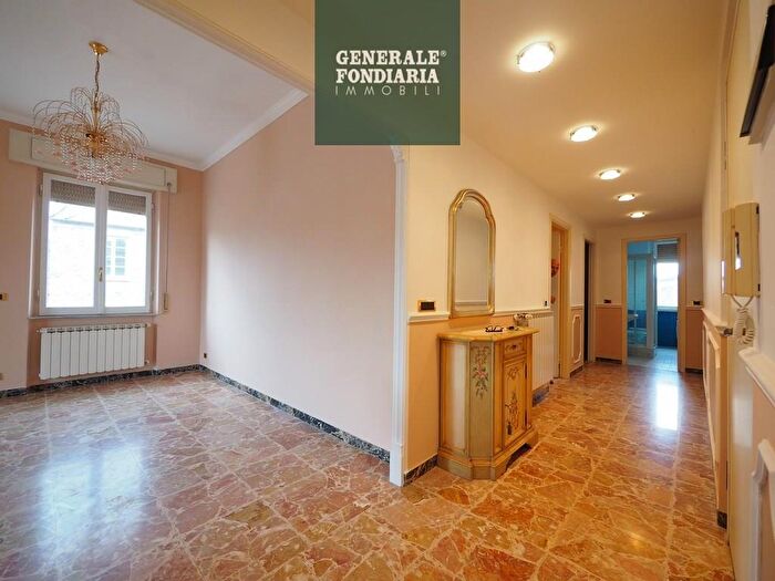 Appartamento con 5 locali in vendita in Bolano