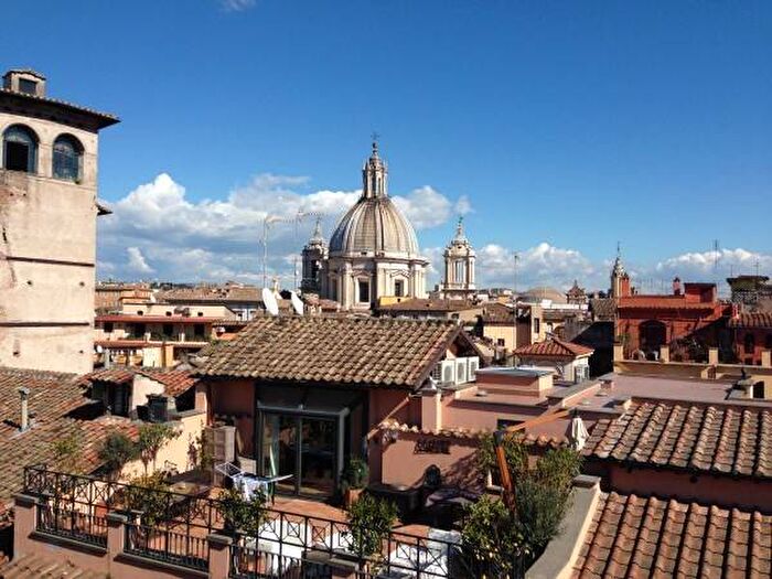Appartamento monolocale in affitto in Piazza Navona, Roma