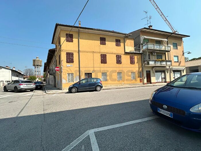 Casa con 5 locali in vendita in Via Pasqualigo, Palmanova