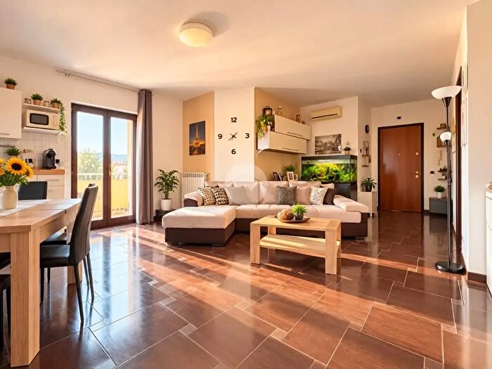 Appartamento quadrilocale in vendita in Via Cagliari, Montalto Uffugo