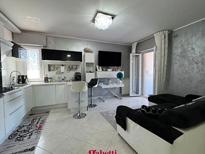 Appartamento trilocale in vendita in Via di Palmoli, San Salvo