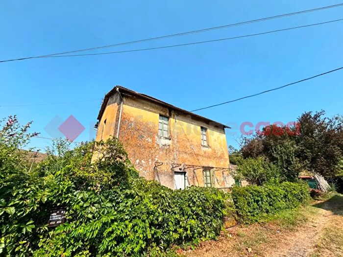 Casa quadrilocale in vendita in Via Castellaccio, Paliano