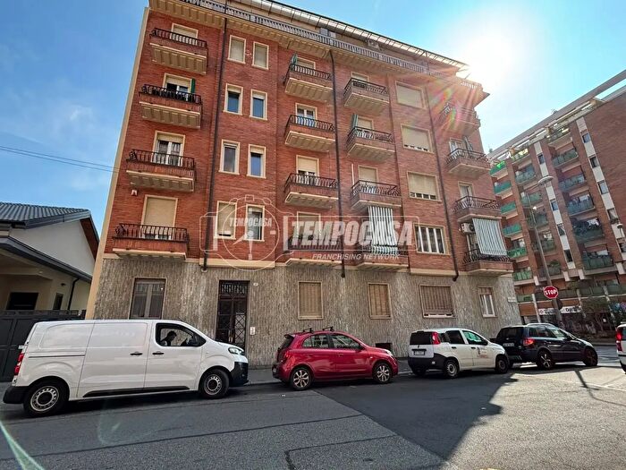 Appartamento bilocale in vendita in Via Anastasio Germonio, Torino