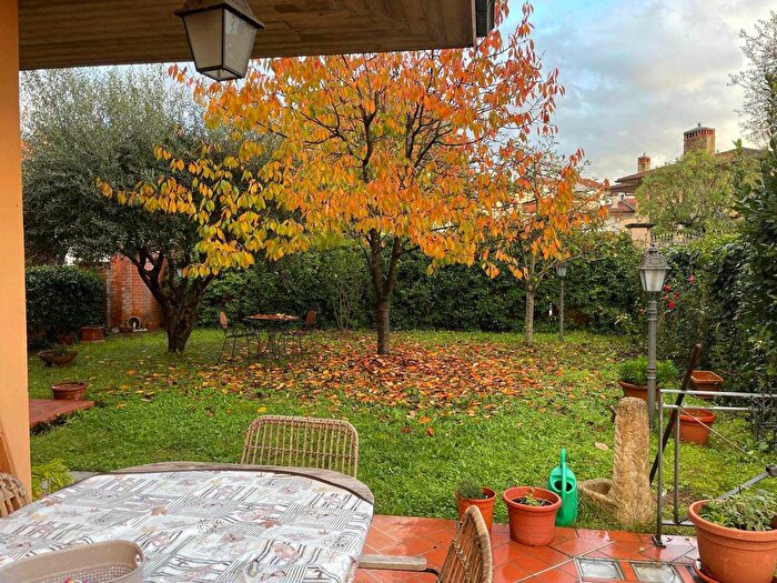 Appartamento con 5 locali in vendita in Via Mascagni, Montecatini Terme