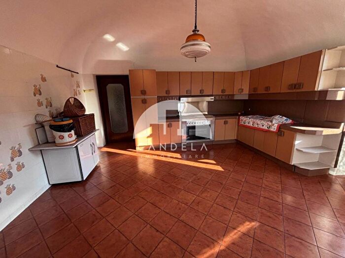Appartamento con 6 locali in affitto in Via Statale, Vicoforte