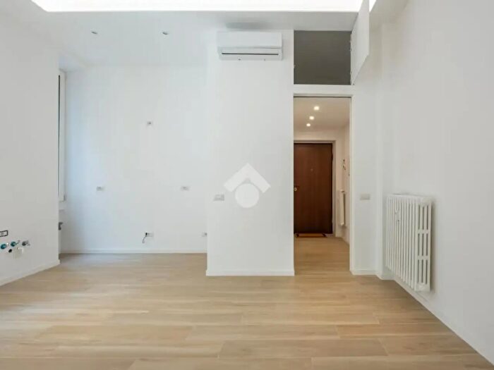 Appartamento bilocale in vendita in Viale Sarca, Milano
