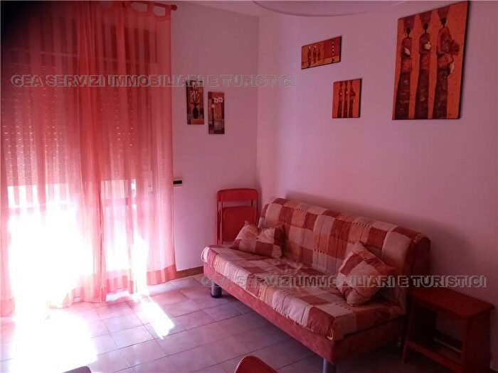 Appartamento con 5 locali in vendita in Scalea