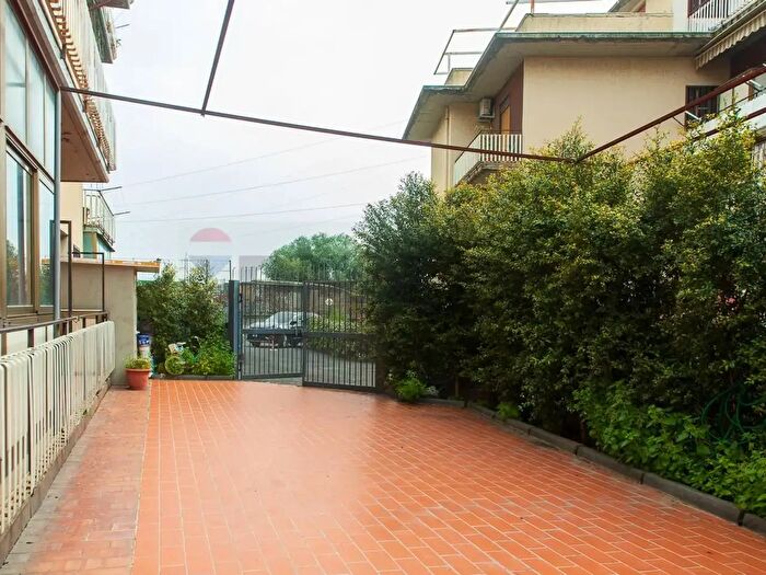 Appartamento quadrilocale in vendita in Via Barriera, Catania