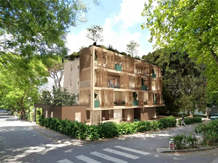 Appartamento quadrilocale in vendita in Viale Volturno, Cervia