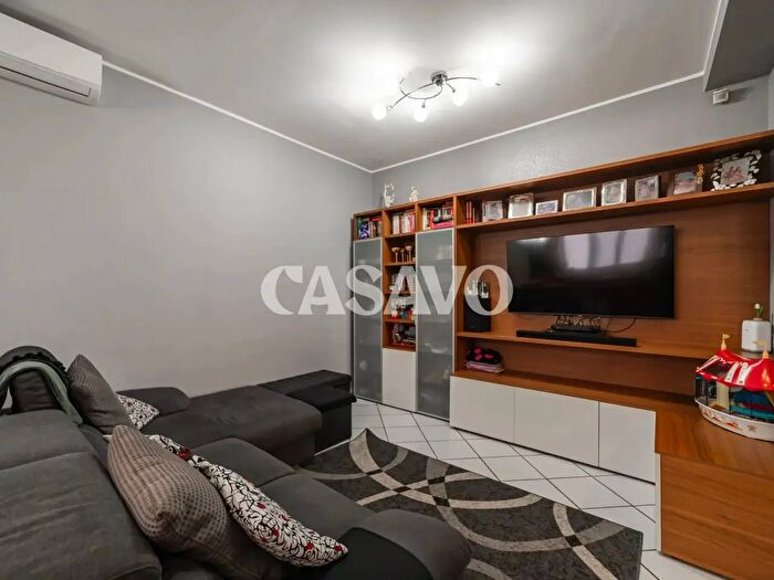 Appartamento trilocale in vendita in Via Salvo d'Acquisto, Paderno Dugnano