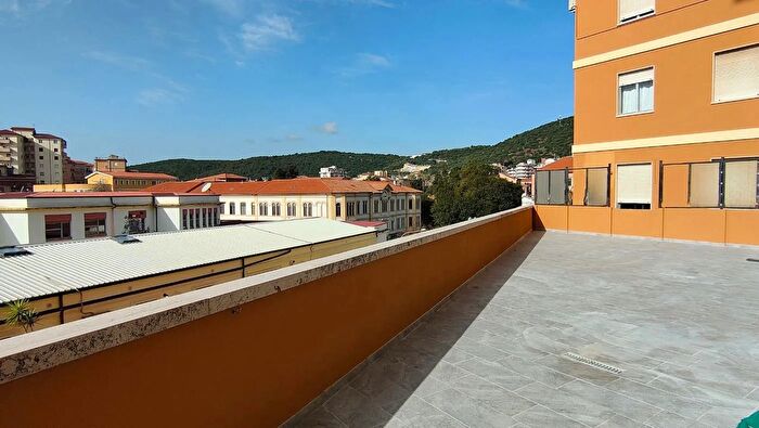 Appartamento con 5 locali in vendita in Via XX Settembre, Iglesias