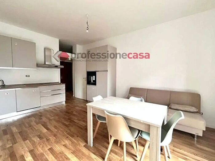 Appartamento bilocale in vendita in Carlo Marochetti, Milano