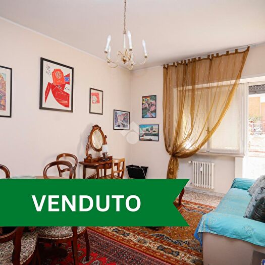 Appartamento bilocale in vendita in Via Alberico Albricci, Roma