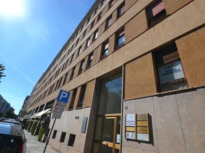 Appartamento con 5 locali in vendita in Via Bertodano, Biella