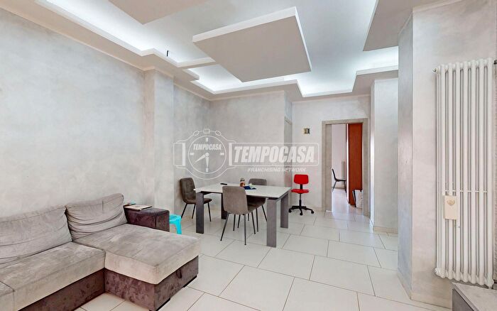 Appartamento trilocale in vendita in Corso Piero Maroncelli, Torino