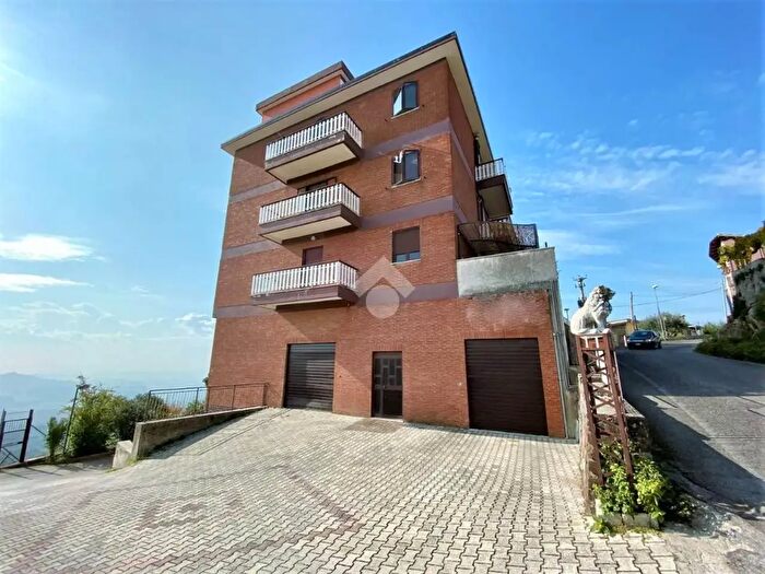 Appartamento quadrilocale in vendita in Contrada Colle Martino, Paliano