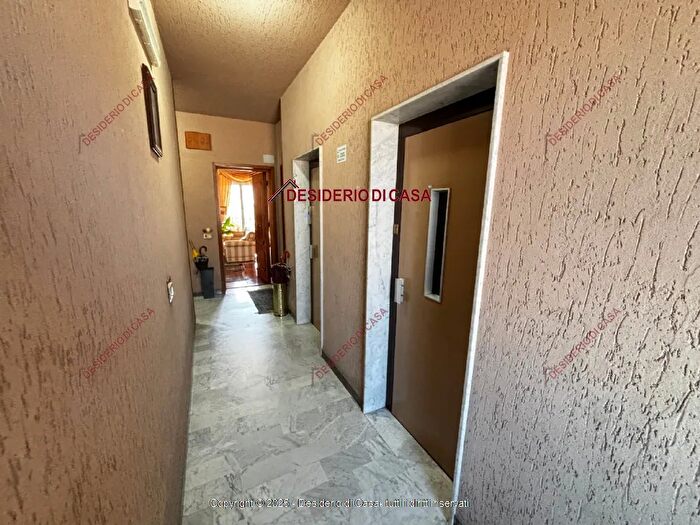 Appartamento trilocale in vendita in Palermo