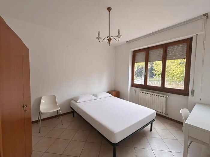 Appartamento con 5 locali in vendita in Pisa