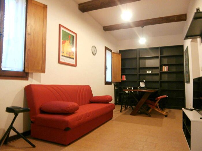Appartamento trilocale in affitto in Via Capo delle Volte, Centro Storico, Ferrara