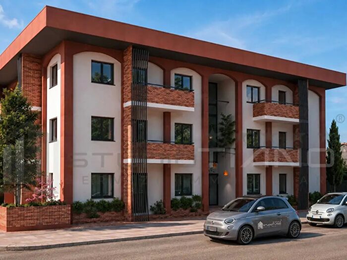 Appartamento trilocale in vendita in Via Umberto Nobile Snc, Rende