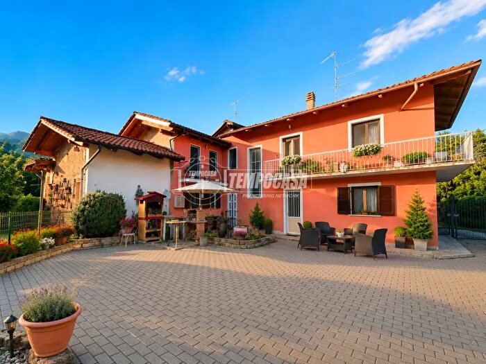 Casa con 7 locali in vendita in Via Pantalione, Occhieppo Superiore