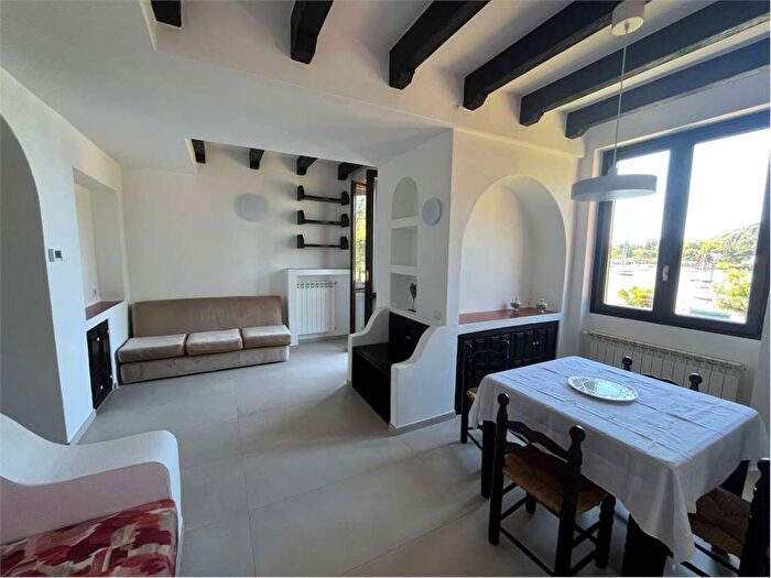 Appartamento trilocale in affitto in Via Sempione, Centro, Meina