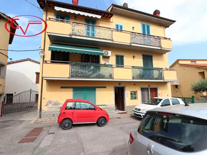 Appartamento quadrilocale in vendita in Levane, Montevarchi