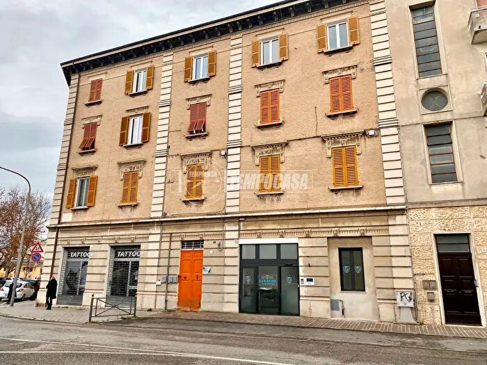 Appartamento quadrilocale in vendita in Viale della Vittoria, Chiaravalle