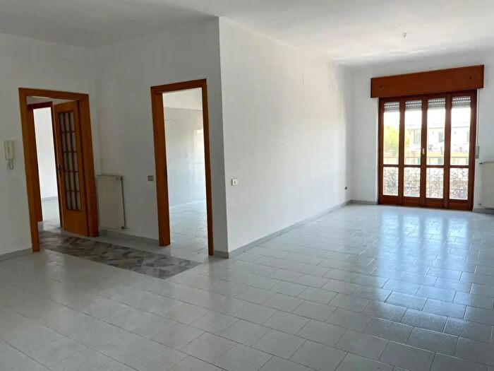 Appartamento trilocale in affitto in Corso Italia, Quarto