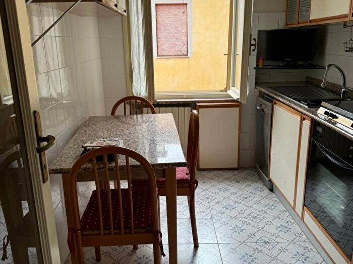 Appartamento trilocale in affitto in Via Milano, San Leonardo, Parma