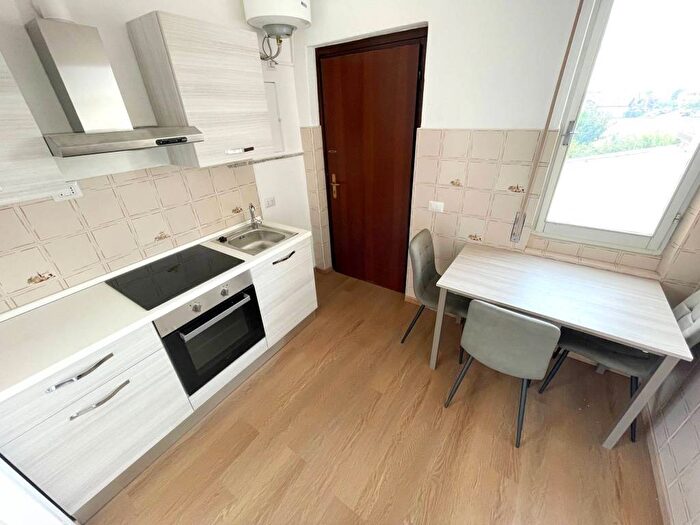 Appartamento bilocale in affitto in Cascina Ribona, Usmate, Usmate Velate