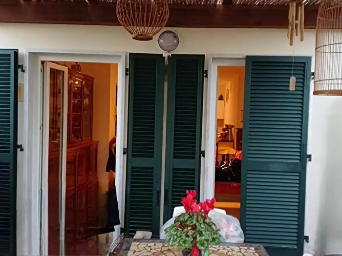 Casa trilocale in affitto in Carrara