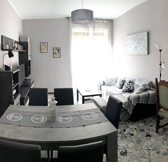 Appartamento quadrilocale in affitto in Via Delle Pleiadi, Centro, Finale Ligure