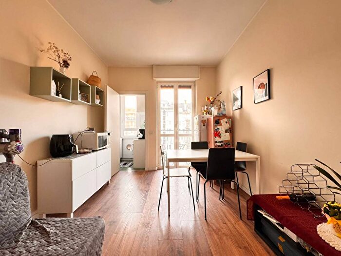 Appartamento bilocale in affitto in Via Lambrate, Casoretto, Milano