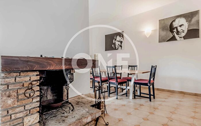 Casa con 7 locali in vendita in Via di Ca Bellina, Morlupo