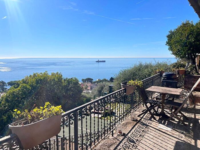 Casa bilocale in affitto in Via Pale, Centro, Bogliasco