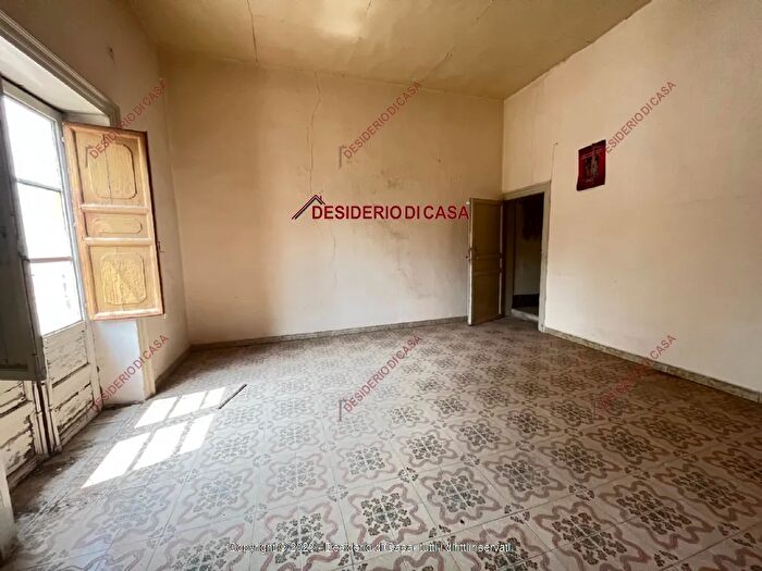 Casa quadrilocale in vendita in Via Roma Altavilla Milicia Pa Italia, Altavilla Milicia